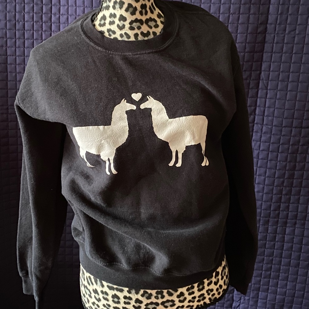 GILDAN HEAVY BLEND Llama Hoodie Black